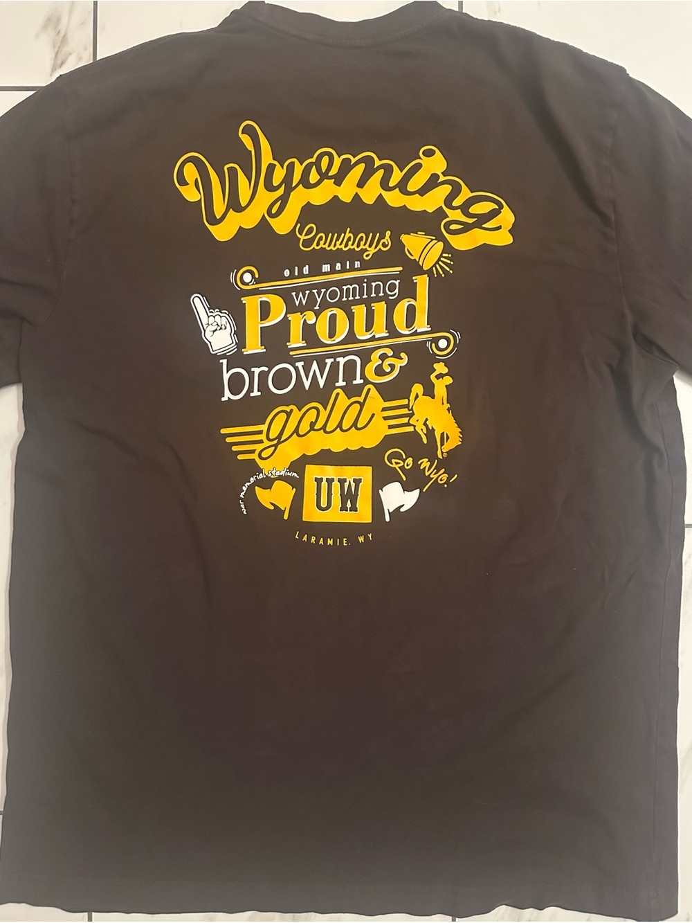 Champion X Wyoming Cowboys Brown & Gold Graphic Tee